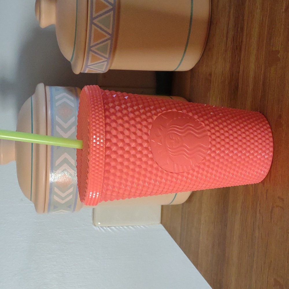 Starbucks studded Tumblr in Coral 16 oz
